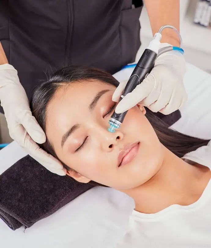 HydraFacial de Lujo 7 en1 — Piel Madura  con Dermoabrasión, RF y T. Luz (90 min)